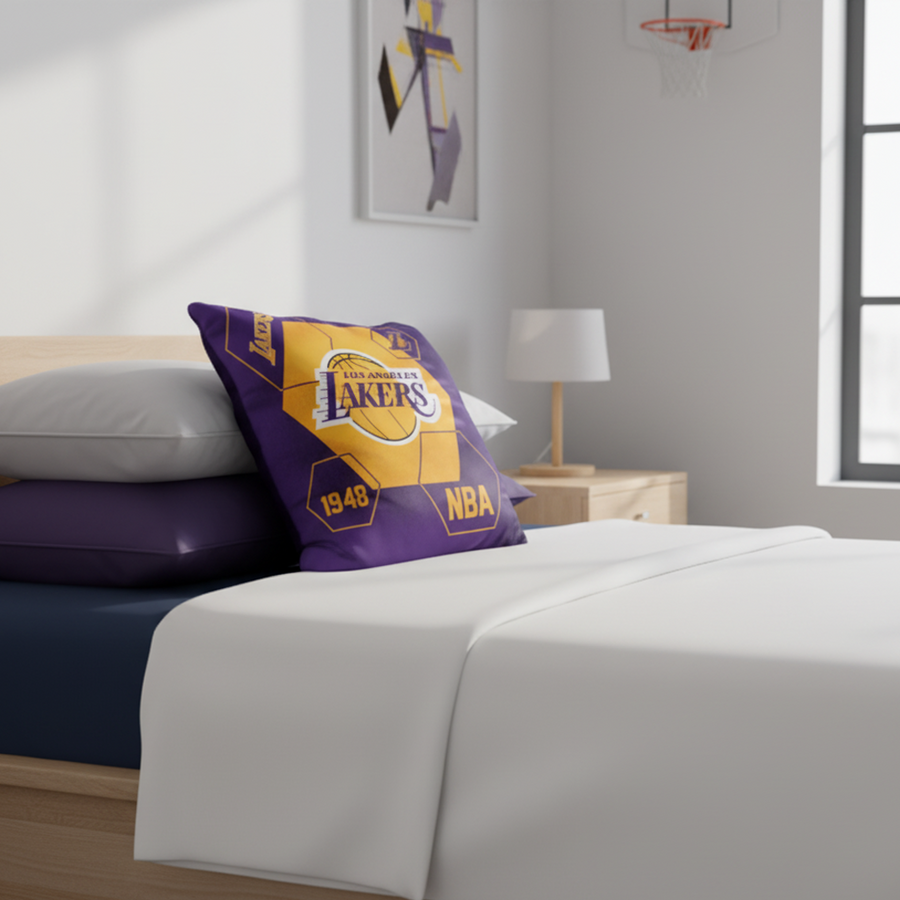 NBA Los Angeles Lakers Velvet Plush 18x18" CUSHION