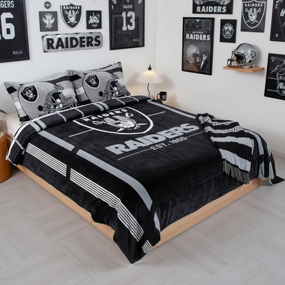 NFL Las Vegas Raiders Queen Size Cloud Comforter 3 pc set