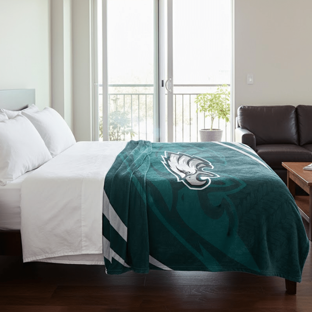 NFL Philadelphia Eagles Queen Size Plush Blankets - Officially Licensed My Store Fan Gear - Apparel category - Fan Trendz
