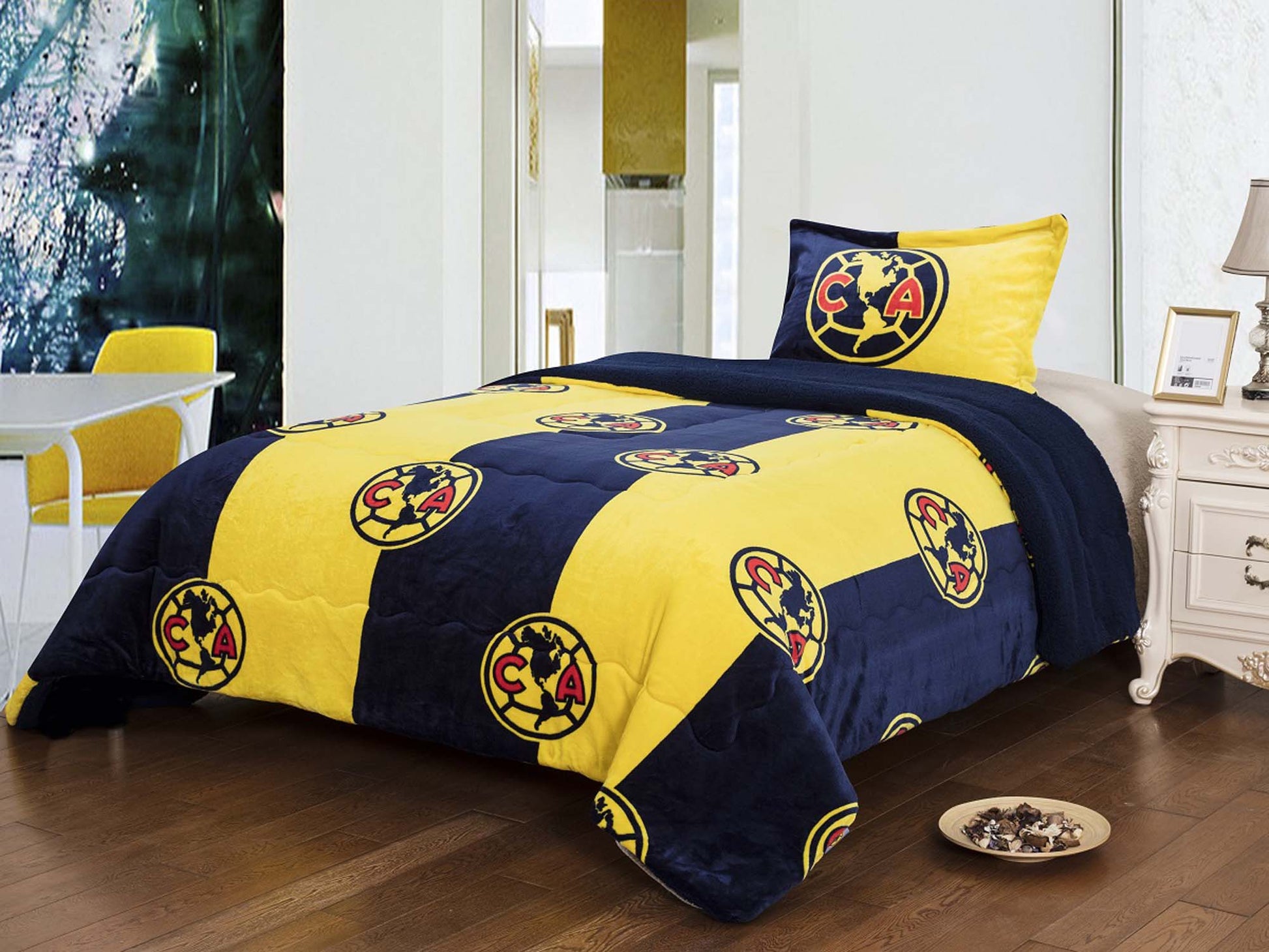 Soccer 3pc Sherpa (Borrego) Set, Club America twin size - Officially Licensed My Store Fan Gear - Apparel category - Fan Trendz