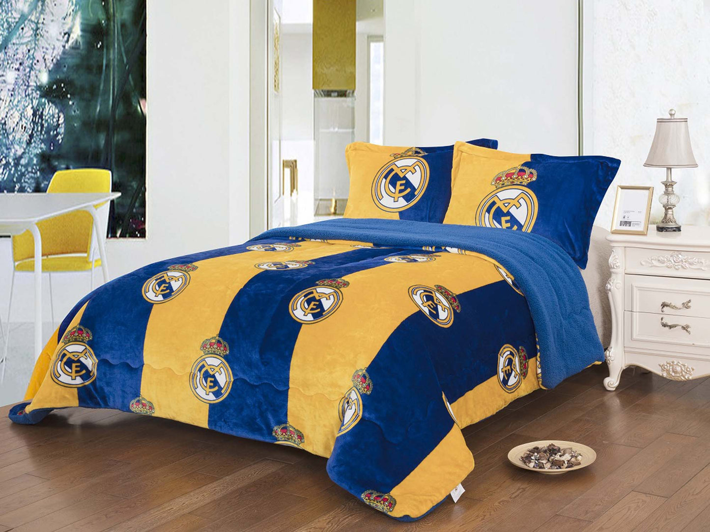 Soccer King size 3pc Sherpa (Borrego) Lined Blanket Set, Real Madrid - Officially Licensed My Store Fan Gear - Apparel category - Fan Trendz